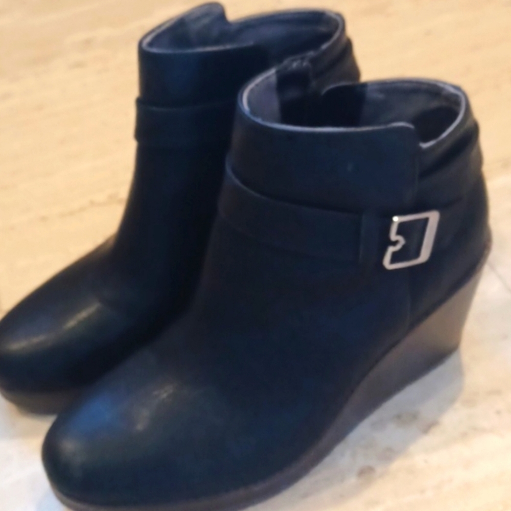 ❤️‍🔥10/$10❤️‍🔥 Womens Dr. Scholl's Black Wedge Ankle Boots Size 9.5 - Picture 6 of 15